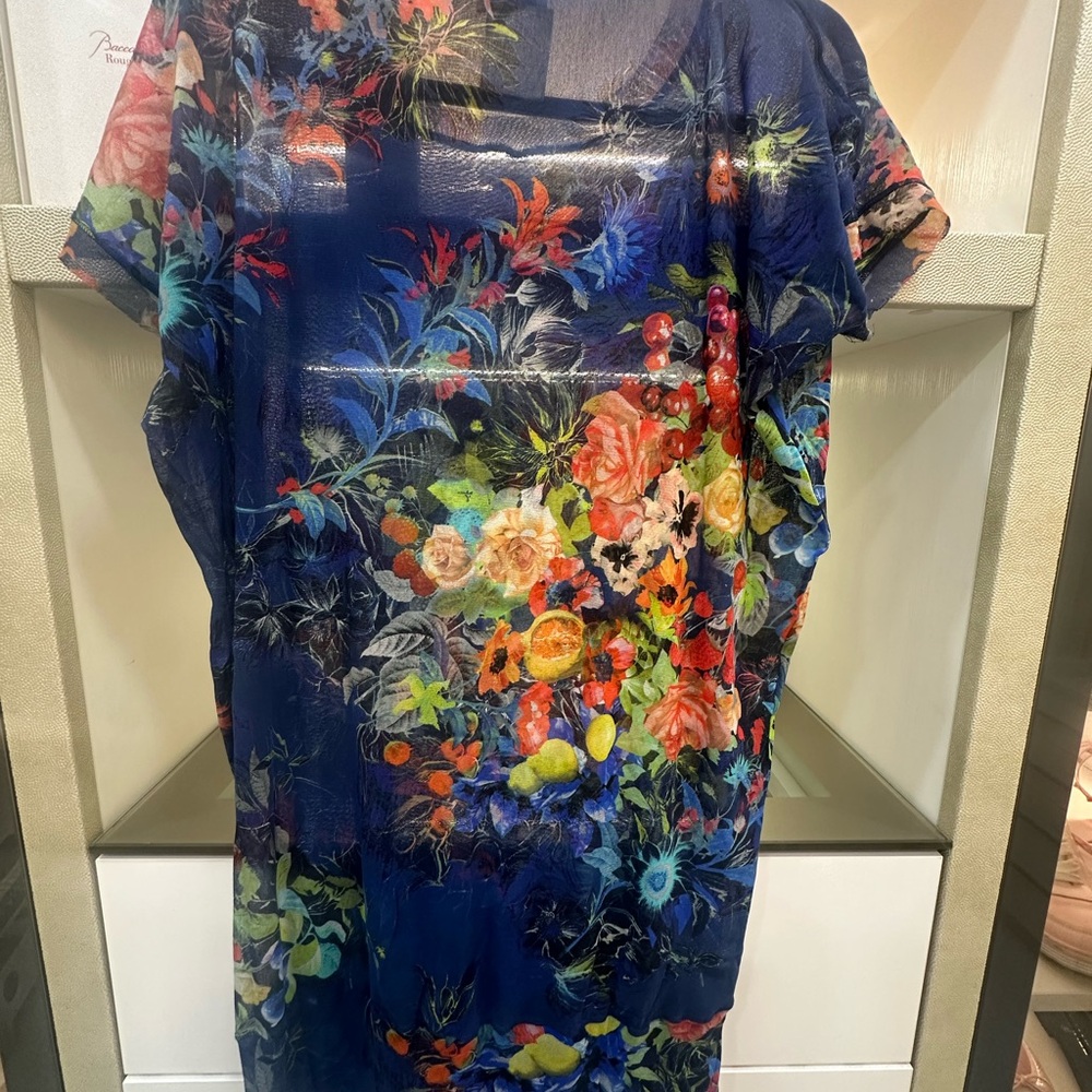 Floral Blue Tunic Top Size Large - Picture 5 of 7